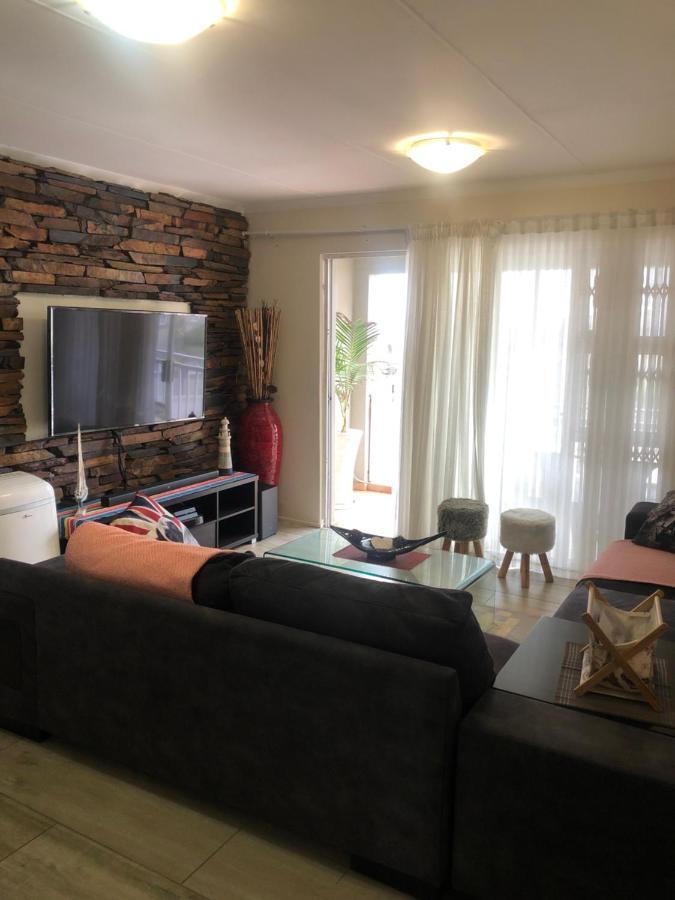 Summer Sands - Durban North Beach Accommodation Εξωτερικό φωτογραφία